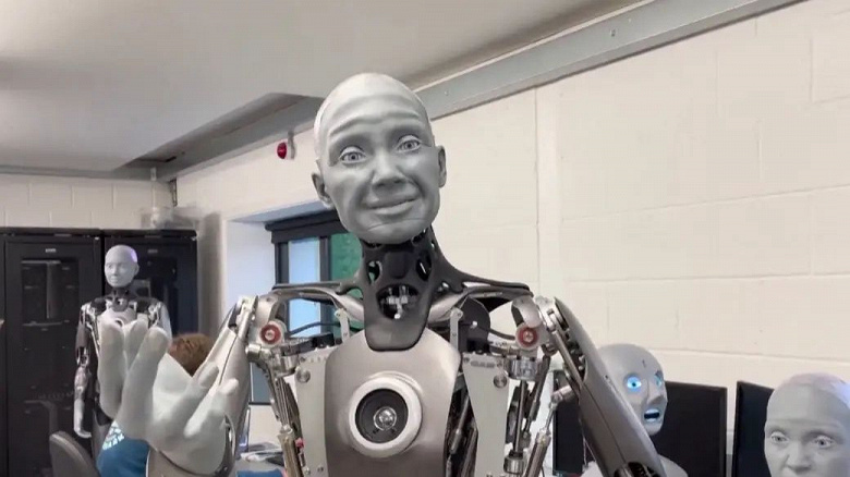 Роботът Ameca може да изразява 12 емоции