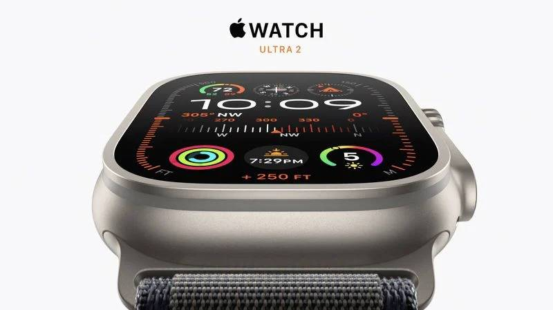 Apple Watch Ultra 2 — стар дизайн, нов циферблат Modular Ultra