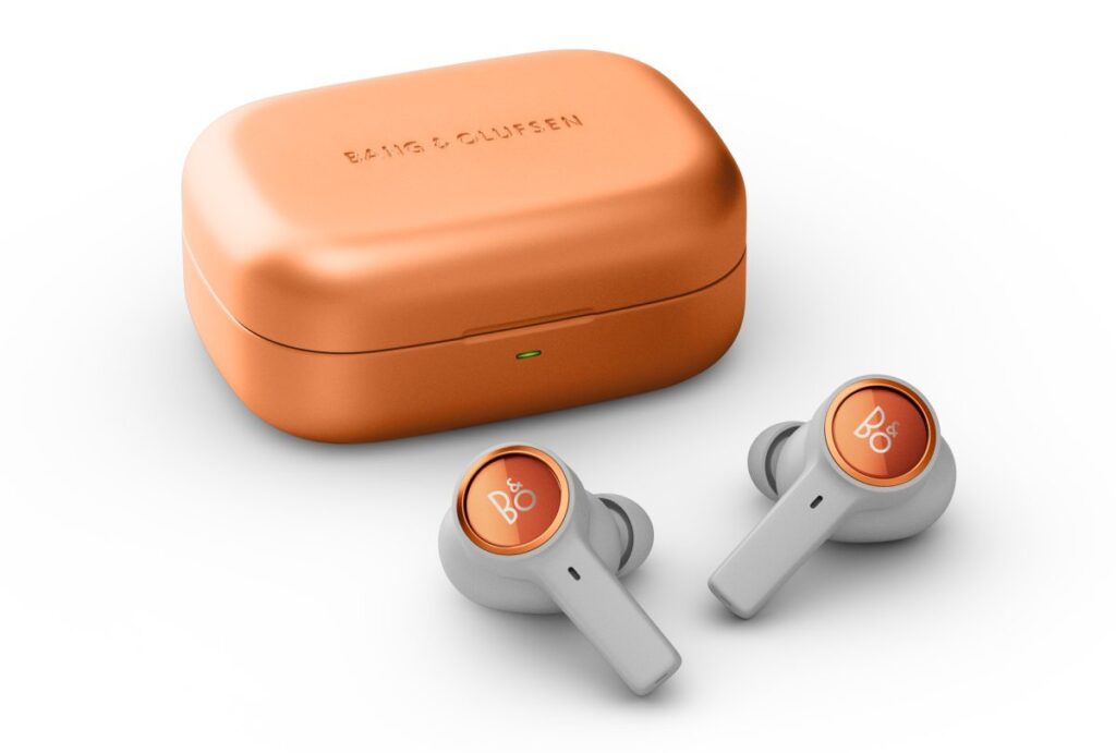 Bang & Olufsen обяви следващото поколение безжични слушалки